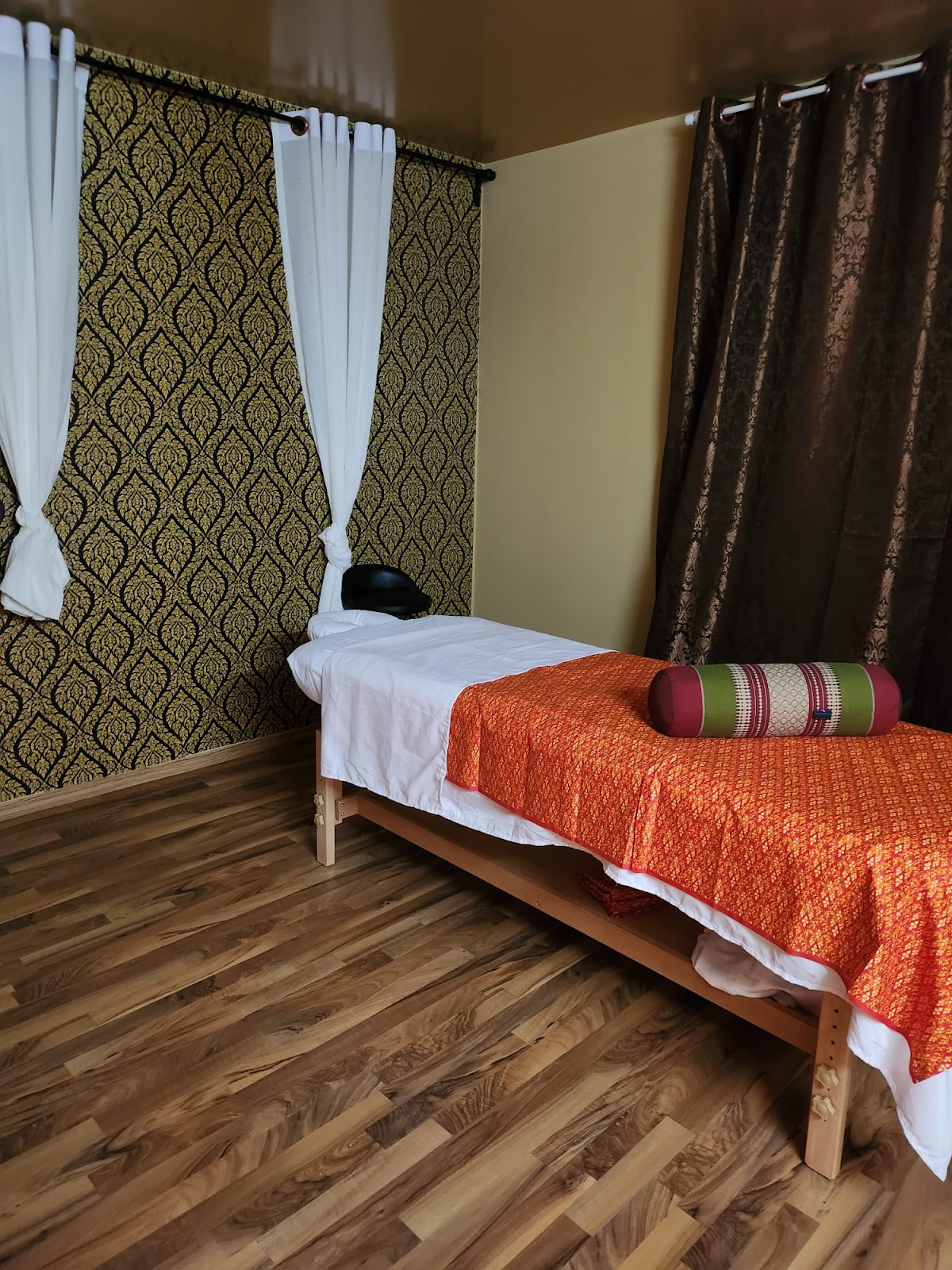 Nuad Thai Massage - Bridgeland photo 2
