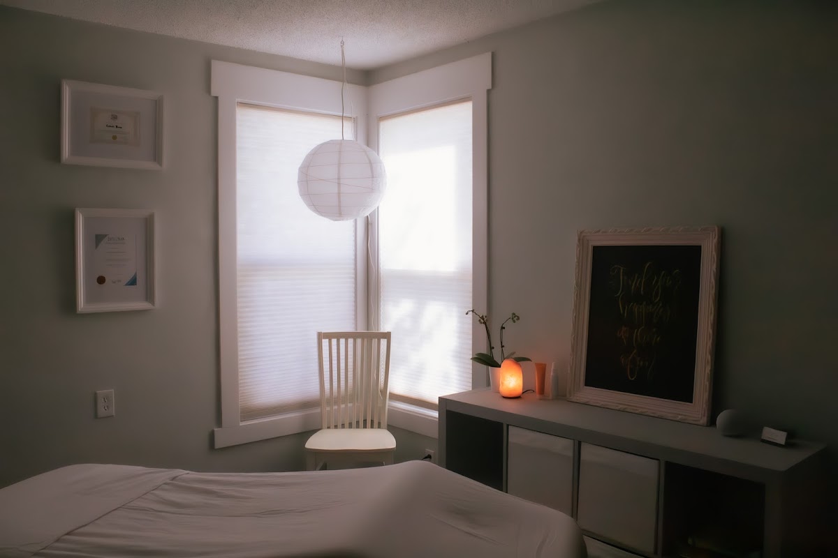 Re3 Massage & Wellness photo 3