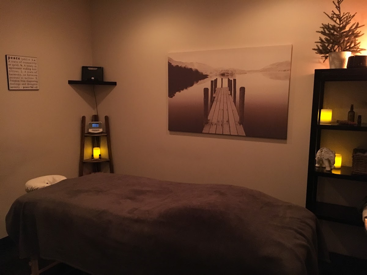 Massage on 194th photo 2