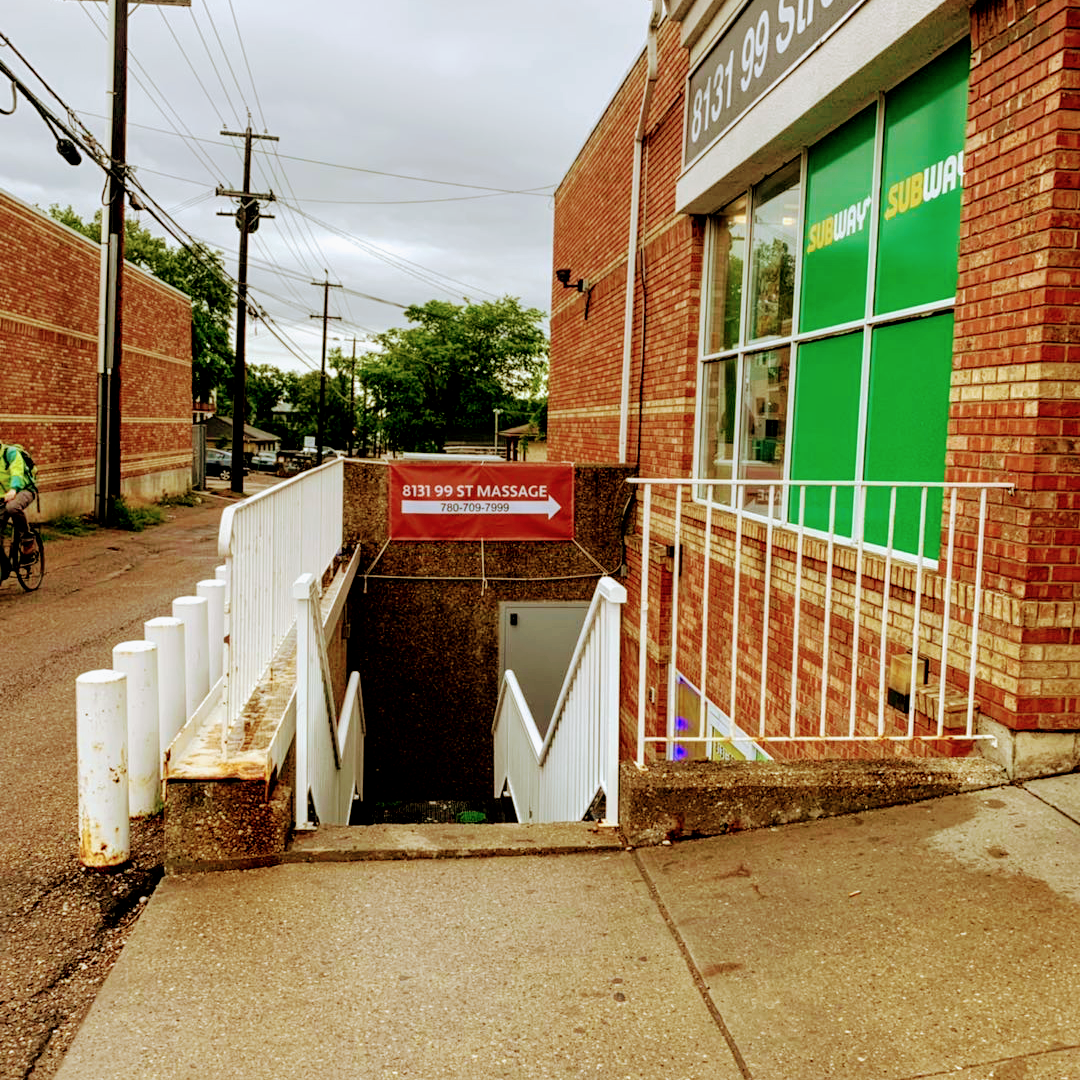 99 Street Massage photo 2