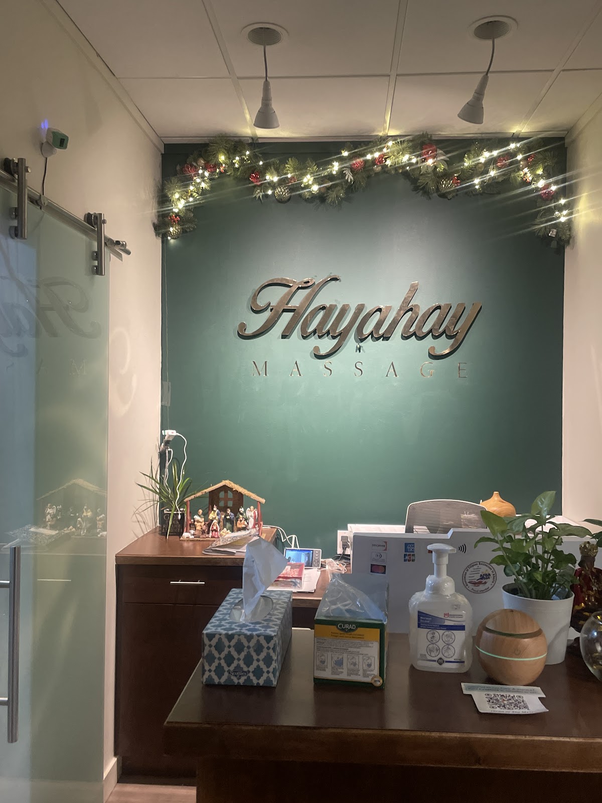 Hayahay Massage & Wellness - Calgary Massage Clinic photo 3