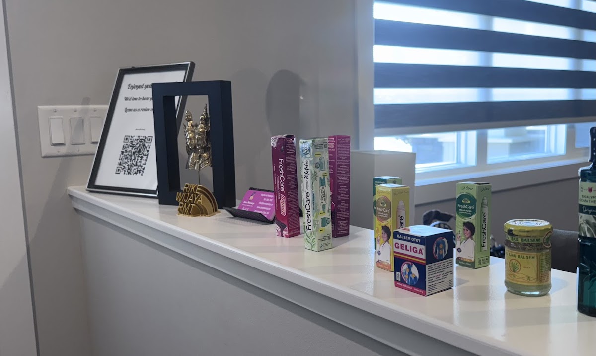 Java Massage photo 2