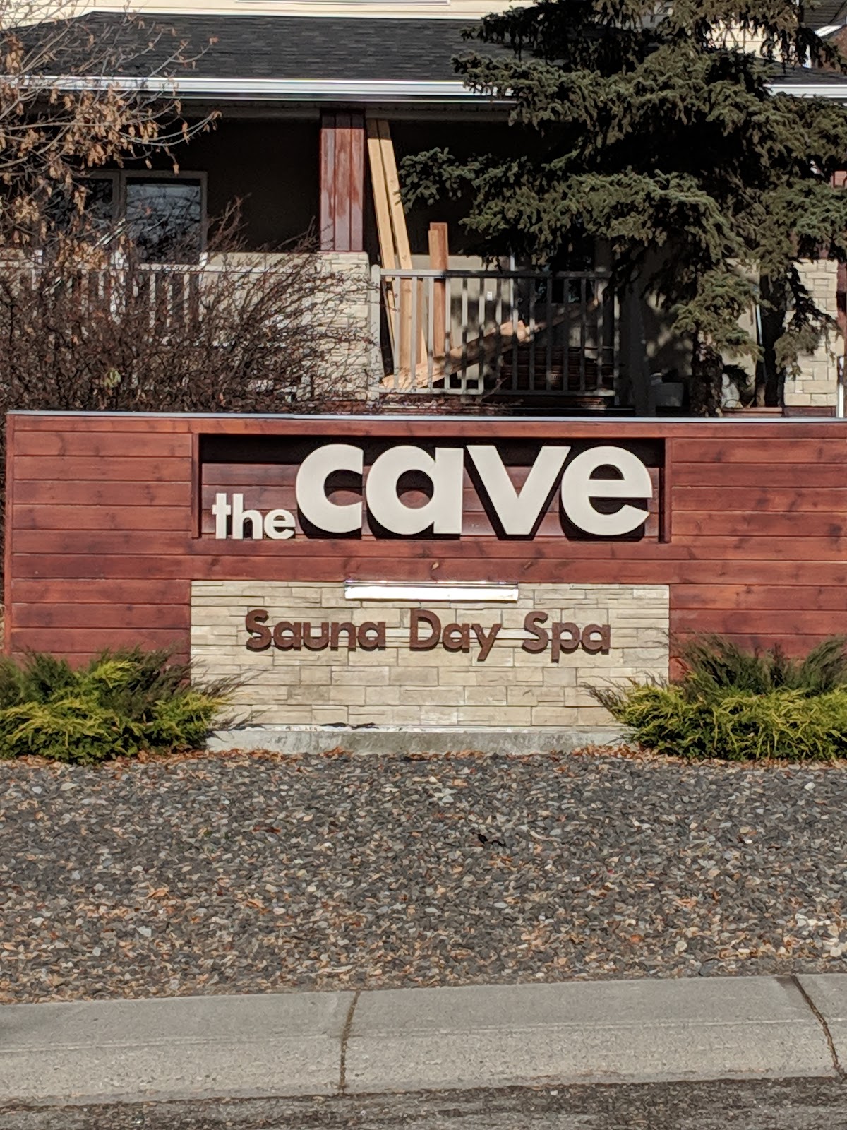 The Cave Sauna Day Spa photo 2