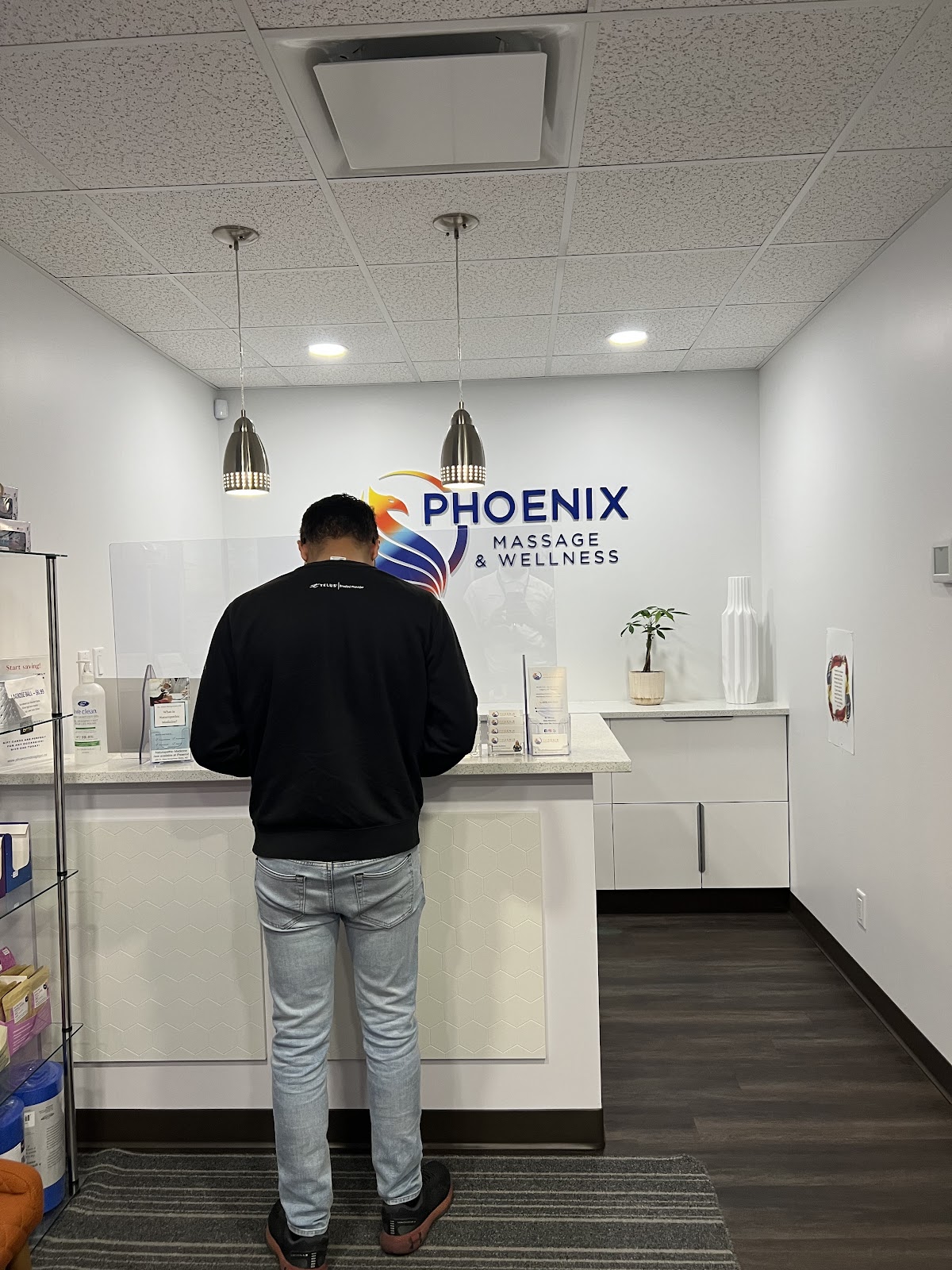 Phoenix Massage & Wellness YYC photo 2