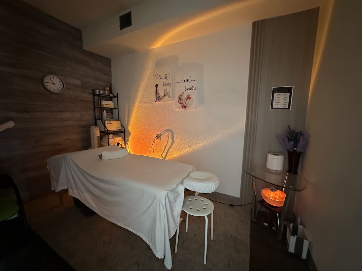 TianHe Spa & Massage Calgary photo 2