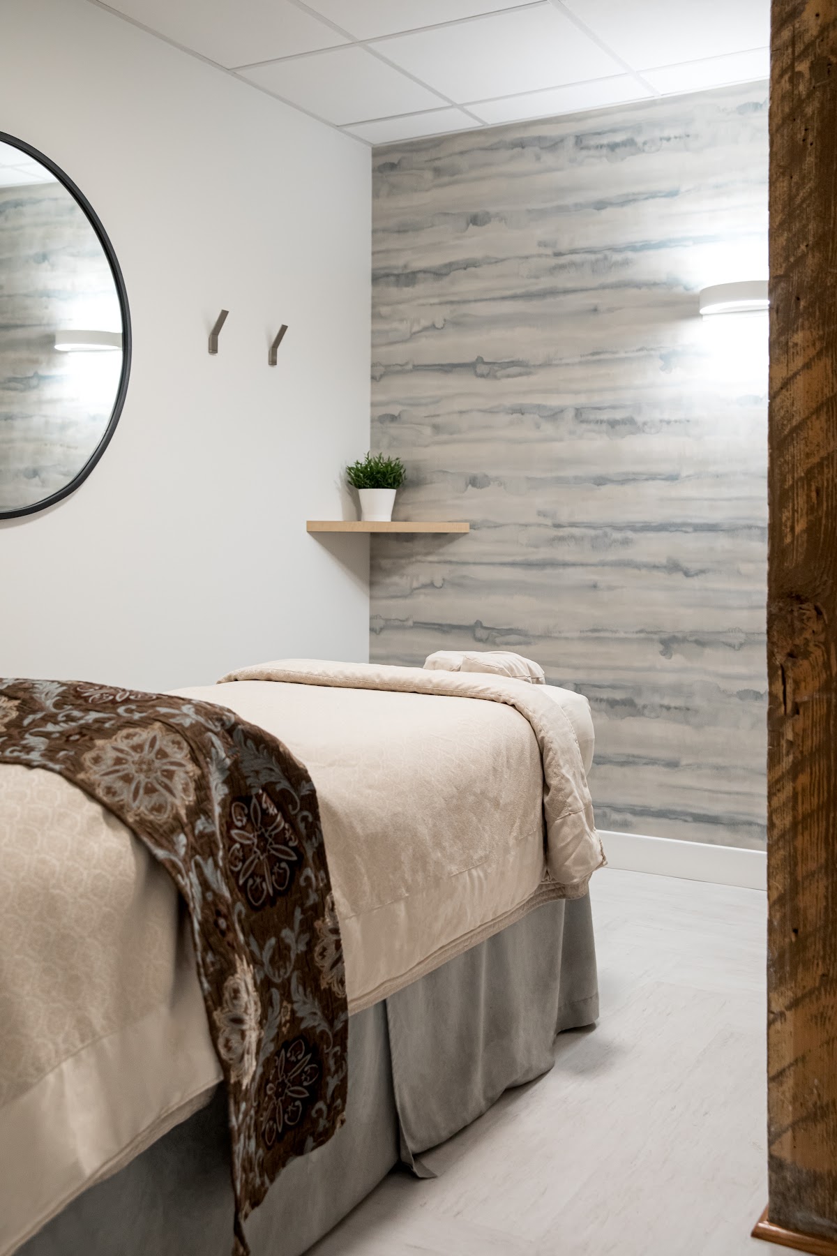 Massage Heights Beltline photo 2