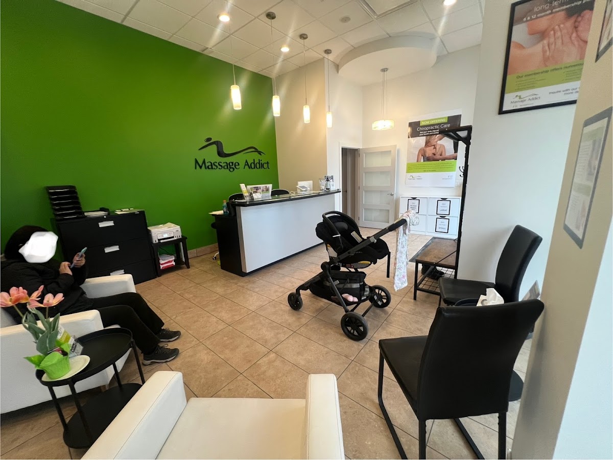 Massage Addict Calgary Brentwood photo 2