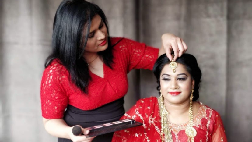 Glam Lavish Massage Spa.