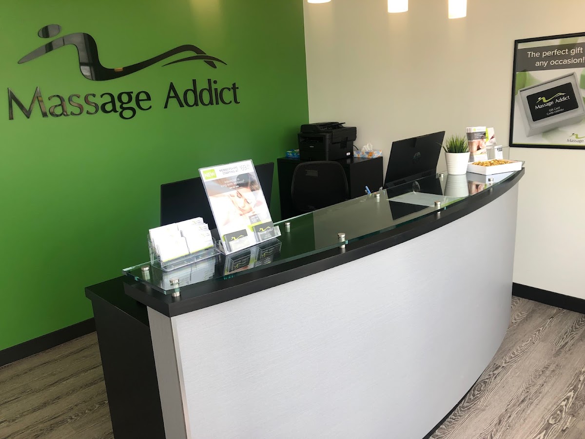 Massage Addict Calgary Shawnessy photo 2