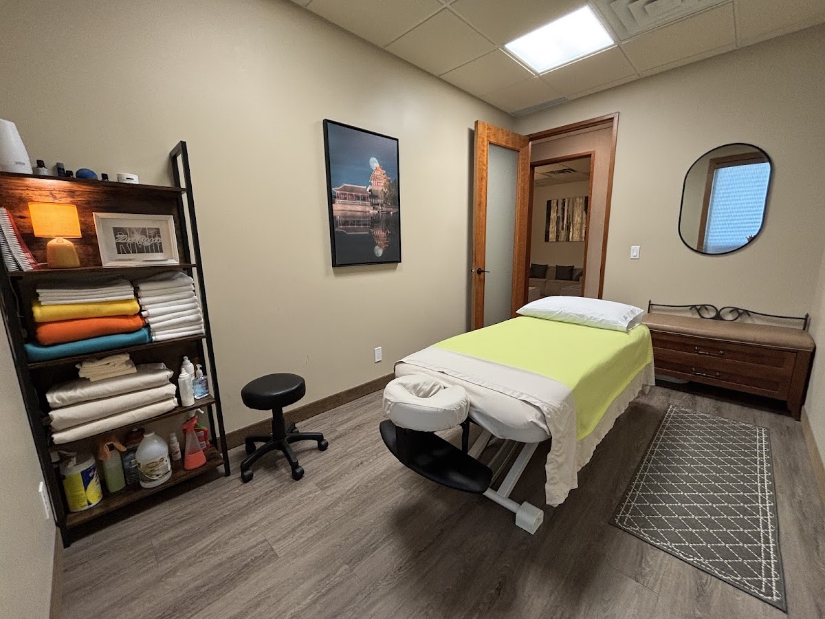 Muscle Care Therapy RMT photo 2