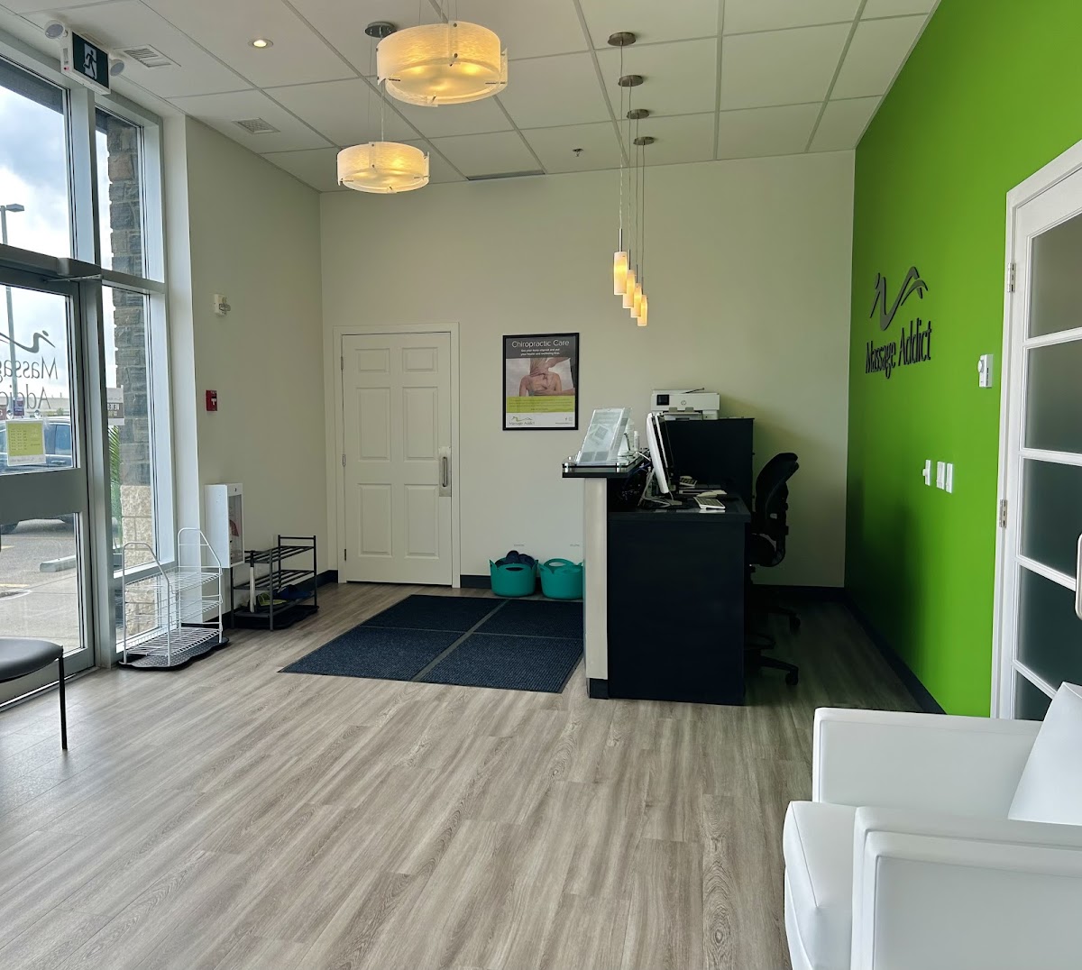 Massage Addict Calgary Crowfoot photo 3