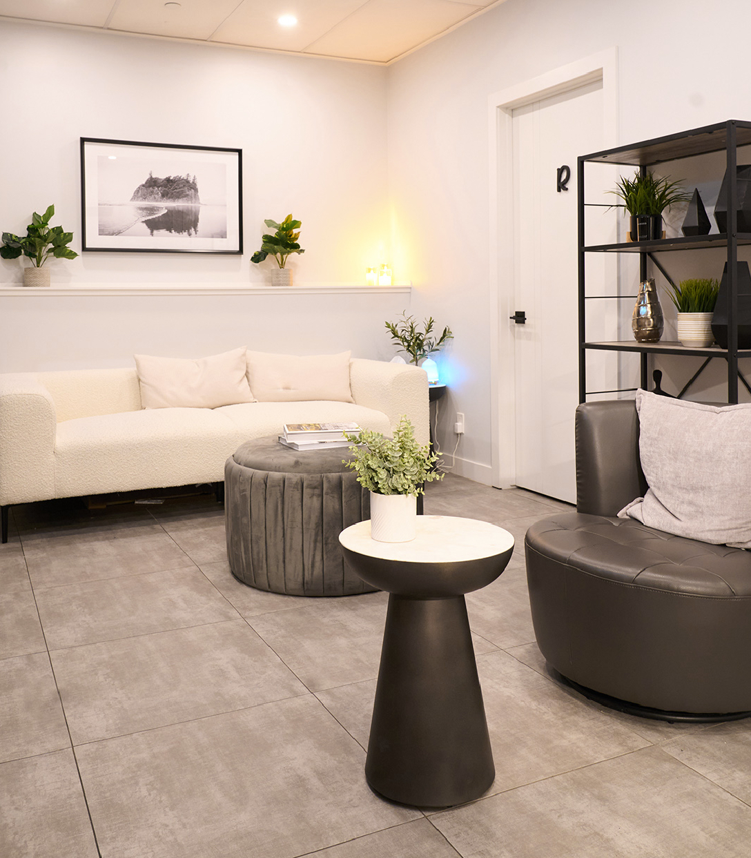 Leela Eco Spa - Calgary Place photo 3