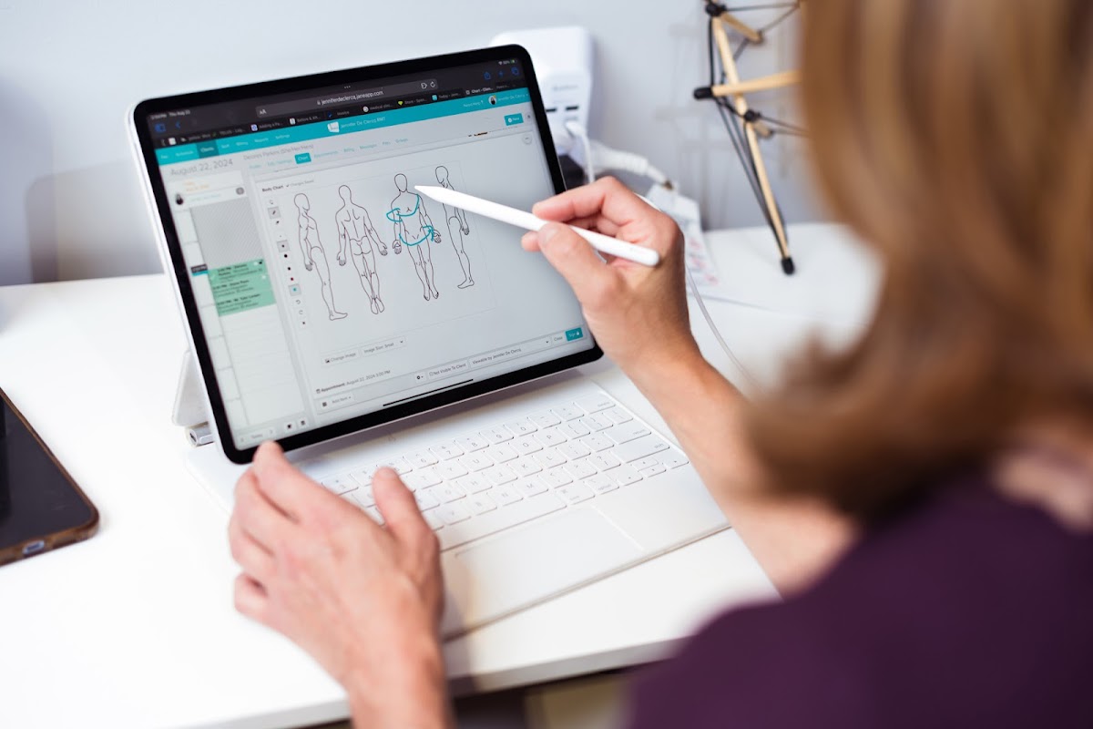 Jennifer De Clercq RMT photo 2