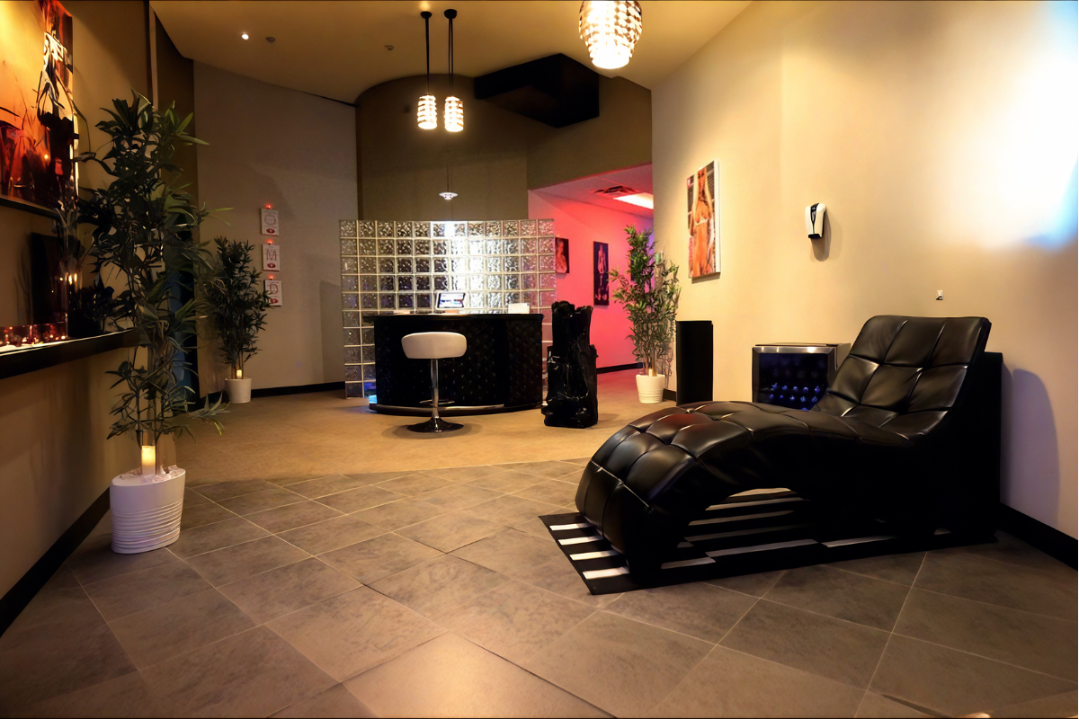 Ohmydoll Edmonton | Pleasure Spa | Next-Gen photo 2
