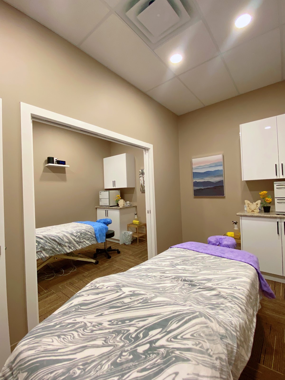 Massage Life Edmonton South - Terwillegar Heights photo 2