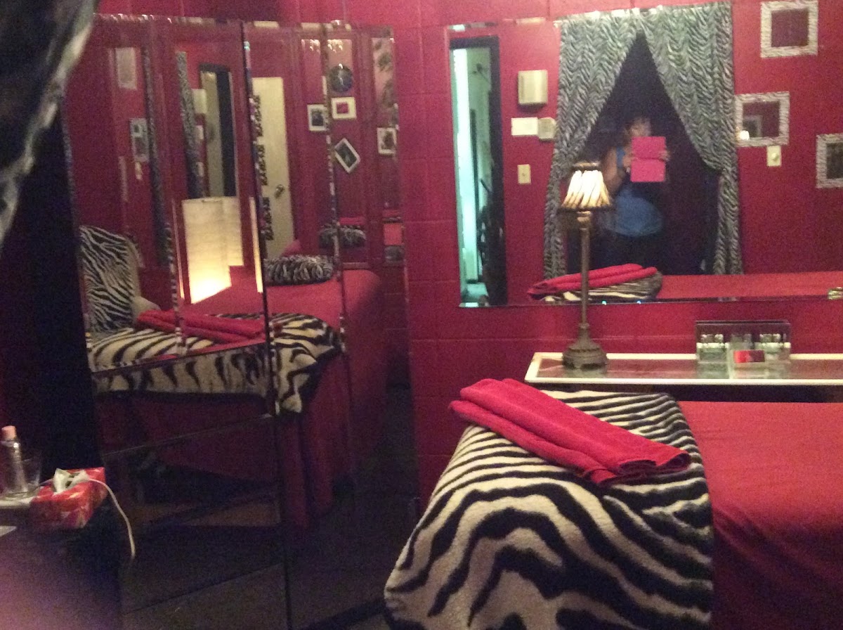 Studio127 Massage & Wellness