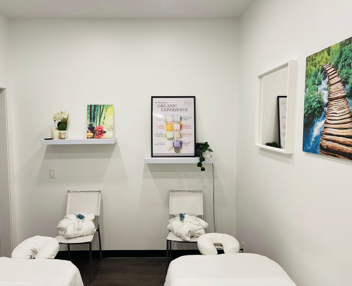 Damara Day Spa West Edmonton photo 3