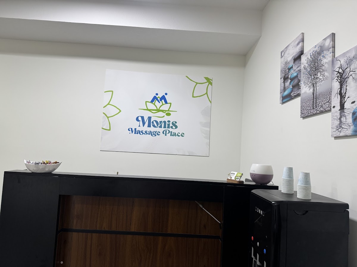 Moni's Massage Place