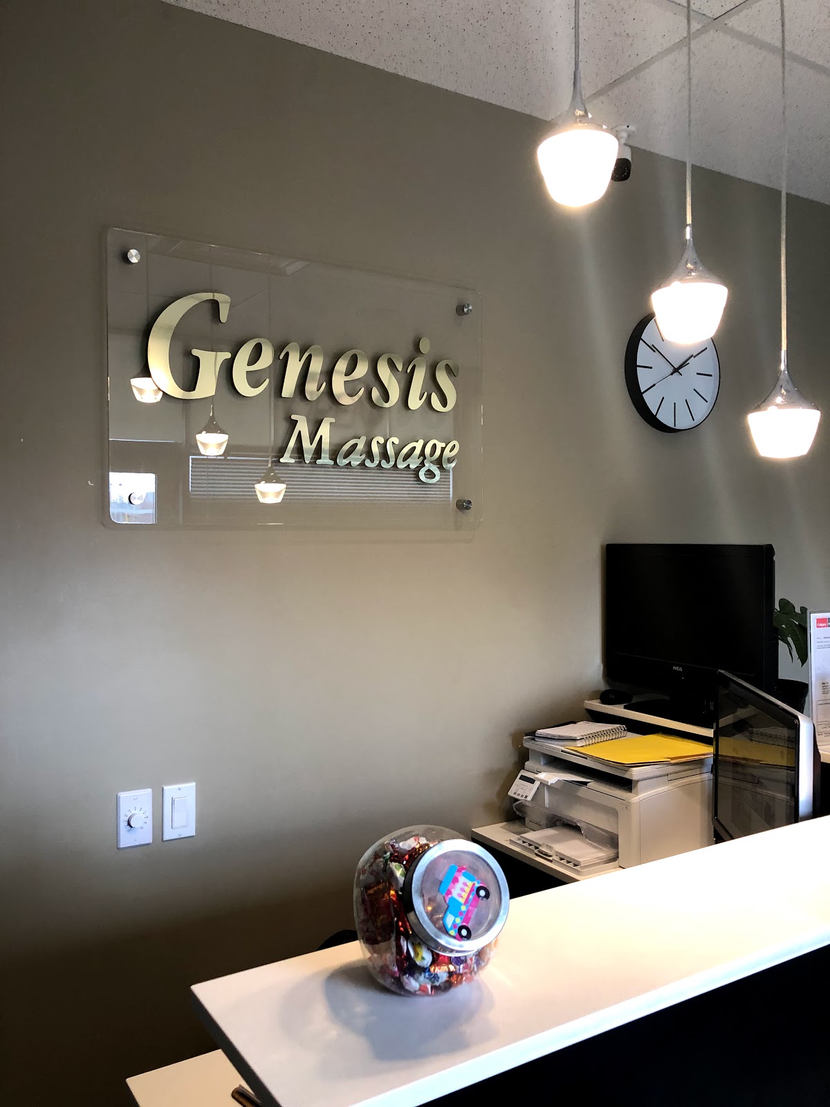 Genesis Massage photo 3