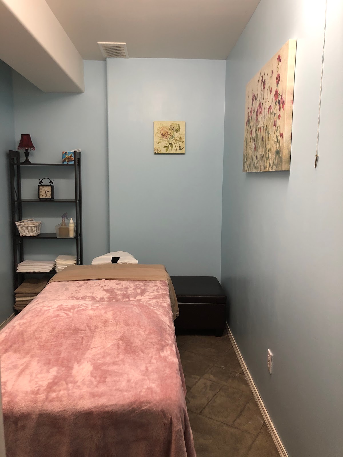 Amazing Massage Therapy photo 2