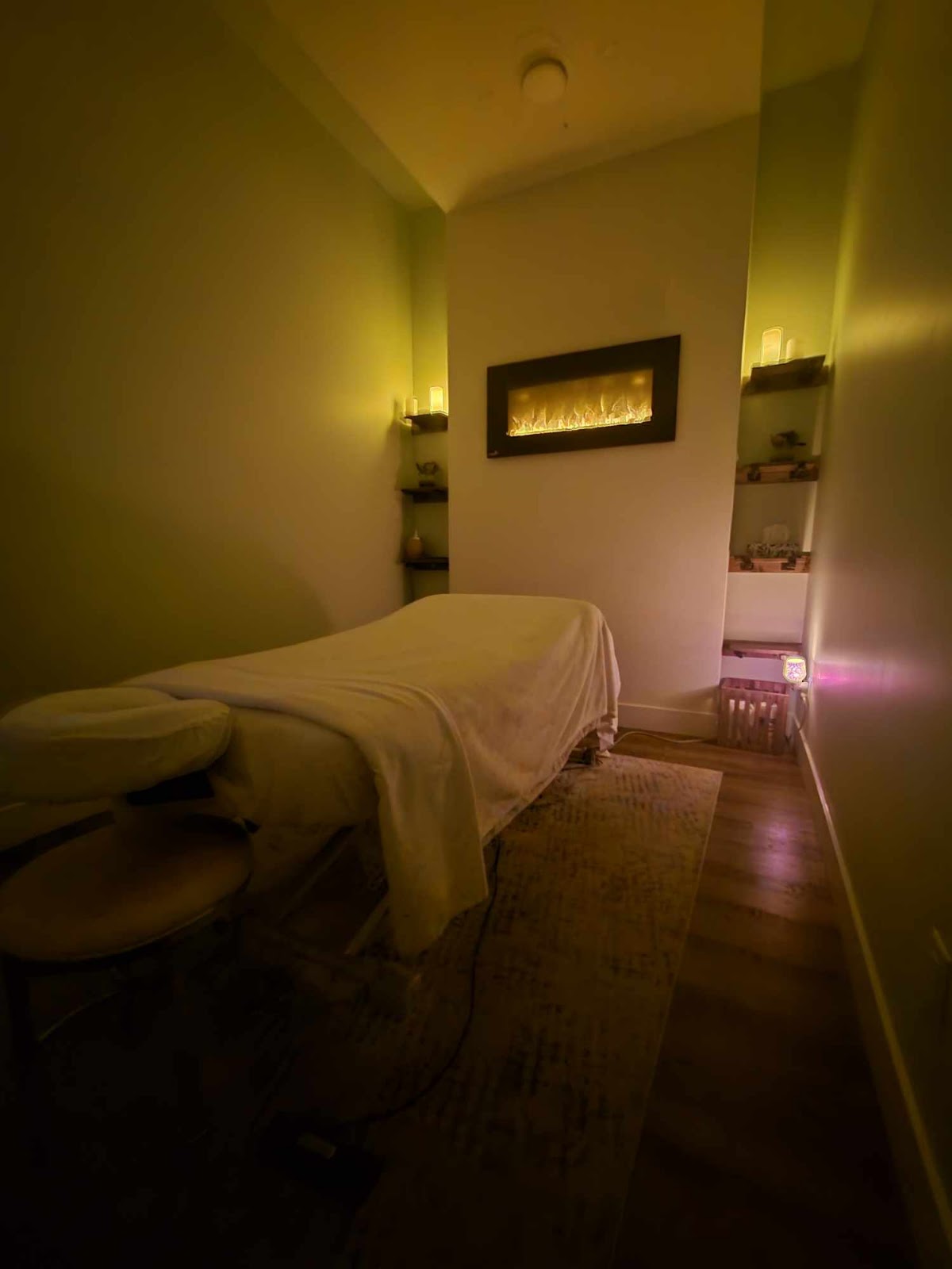 The Soothing Relief Massage & Laser Clinic