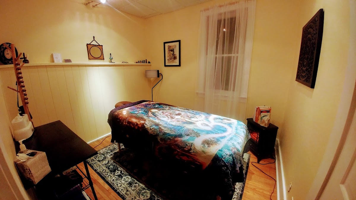 La Petite Maison Registered Massage Therapy photo 2