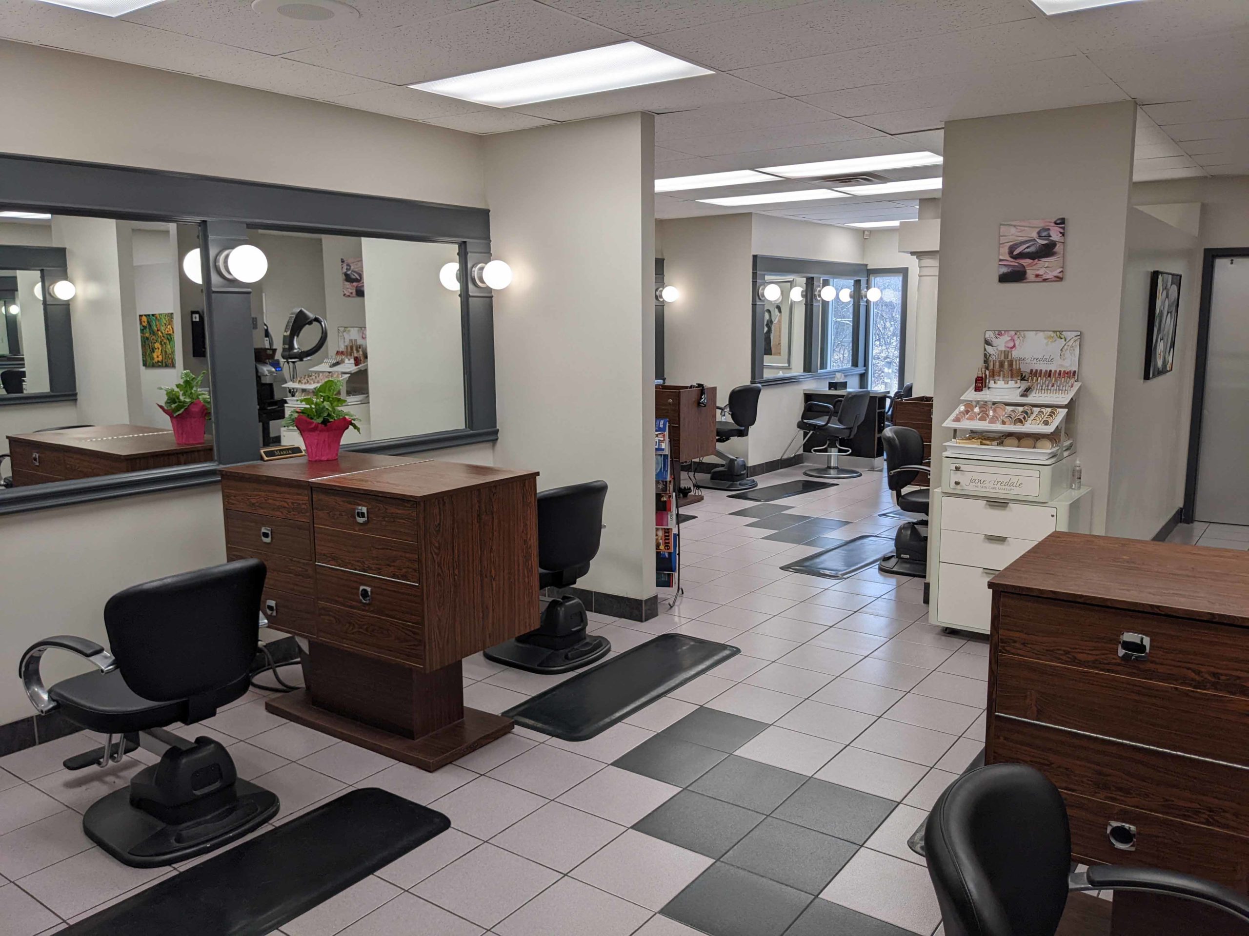 Esthetica Salon and Spa